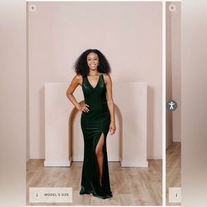 Revelry Emerald Asher velvet size 6